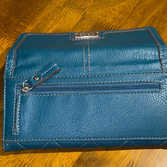 Relic Blue Leather Wallet - Picture 3 of 5
